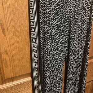 White House Black Market Geometric Print Pants